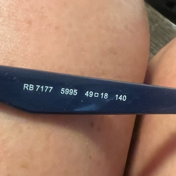 Ray Ban 7177 RX prescription glasses. - Picture 11 of 12